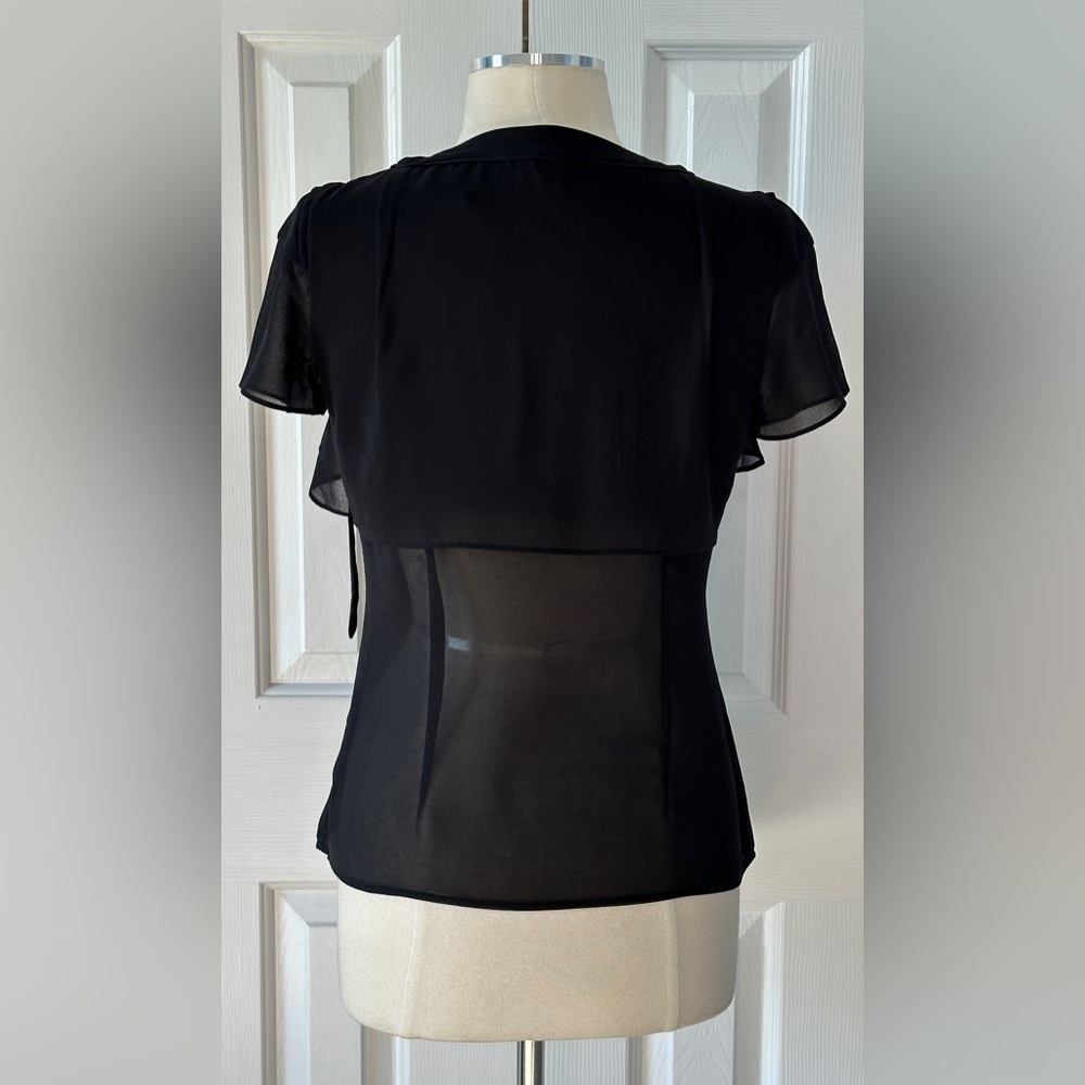 WD·NY Black Sheer Chiffon Ruffle Blouse Size 6 - Picture 4 of 4